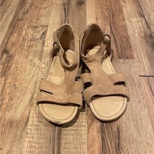 Toddler girl sandals!